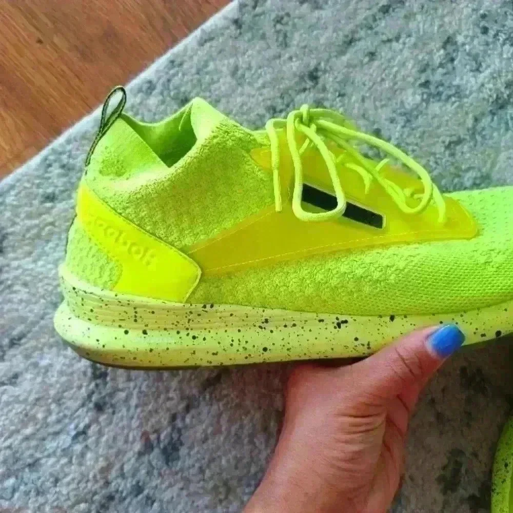 Reebok Mens Zoku Runner Ultra Knit Is Solar Yellow Black 11